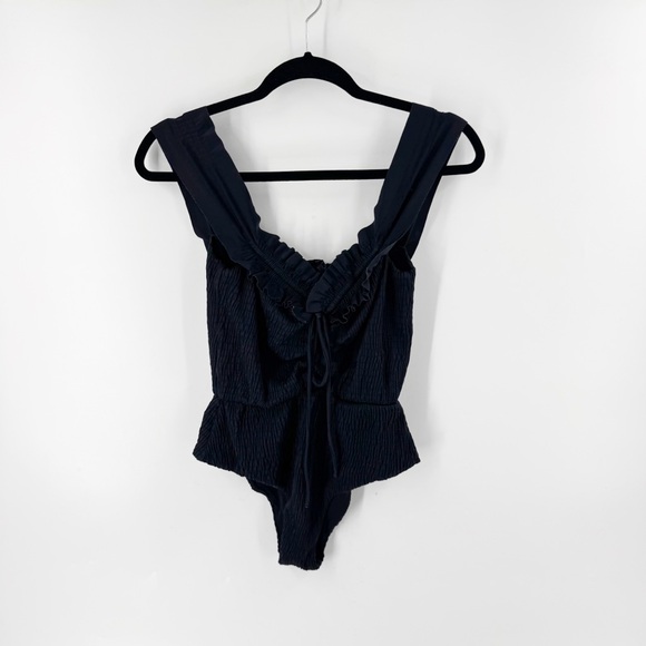 ✅ DEVON WINSOR BLACK SMOCKED One Piece Swimsuit SIZE SMALL DRAWSTRING WAIST - Picture 1 of 8